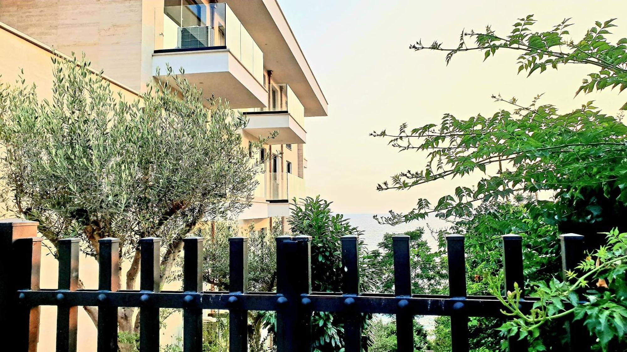 2F Saranda Apartment Exterior foto